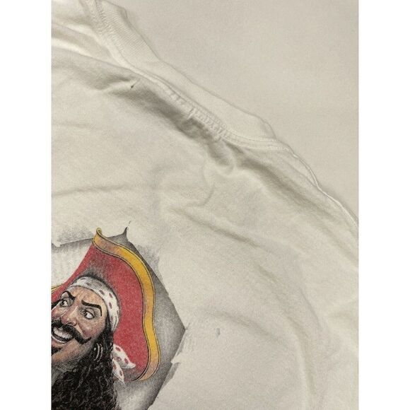 VINTAGE Captain Morgan Spiced Rum 2004 Promo Graphic T-shirt Men XL White - Picture 3 of 11